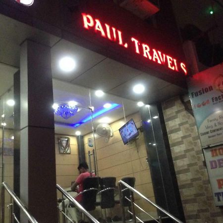 Adb Rooms Hotel De Pal Varanasi Exterior foto